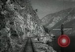 Standbild Kanadische Eisenbahn Zug British Columbia Kanada, 1957, aus Sekunde 12 historischem Filmmaterial Videoclip 65675028968
