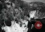 Standbild Kanadische Eisenbahn Zug British Columbia Kanada, 1957, aus Sekunde 22 historischem Filmmaterial Videoclip 65675028968