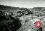 Standbild Kanadische Eisenbahn Zug British Columbia Kanada, 1957, aus Sekunde 29 historischem Filmmaterial Videoclip 65675028968