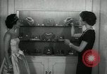 Standbild Schmuck Boutique New York City USA, 1957, aus Sekunde 7 historischem Filmmaterial Videoclip 65675028969