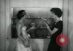 Standbild Schmuck Boutique New York City USA, 1957, aus Sekunde 8 historischem Filmmaterial Videoclip 65675028969