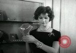 Standbild Schmuck Boutique New York City USA, 1957, aus Sekunde 15 historischem Filmmaterial Videoclip 65675028969