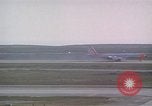 Standbild Air Force One Vandenberg Air Force Base California USA, 1962, aus Sekunde 19 historischem Filmmaterial Videoclip 65675028973