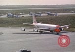 Standbild Air Force One Vandenberg Air Force Base California USA, 1962, aus Sekunde 49 historischem Filmmaterial Videoclip 65675028973
