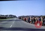 Standbild Präsident Kennedy's Konvoi Vandenberg Air Force Base California USA, 1962, aus Sekunde 21 historischem Filmmaterial Videoclip 65675028977