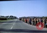 Standbild Präsident Kennedy's Konvoi Vandenberg Air Force Base California USA, 1962, aus Sekunde 24 historischem Filmmaterial Videoclip 65675028977