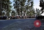 Standbild Präsident Kennedy's Konvoi Vandenberg Air Force Base California USA, 1962, aus Sekunde 36 historischem Filmmaterial Videoclip 65675028977