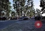 Standbild Präsident Kennedy's Konvoi Vandenberg Air Force Base California USA, 1962, aus Sekunde 52 historischem Filmmaterial Videoclip 65675028977
