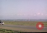 Standbild Präsident Kennedy's motor Konvoi California United States USA, 1962, aus Sekunde 32 historischem Filmmaterial Videoclip 65675028978