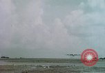 Immagine di Aerei americani Eniwetok atollo delle Isole Marshall, 1956, secondo 45 filmato di repertorio 65675028979