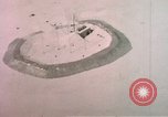 Standbild raydist site Bikini Atoll Marshall Inseln, 1956, aus Sekunde 30 historischem Filmmaterial Videoclip 65675028980