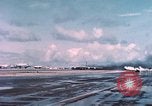 Standbild USA Flugzeuge Eniwetok Atoll Marshall Inseln, 1956, aus Sekunde 13 historischem Filmmaterial Videoclip 65675028981
