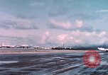 Standbild USA Flugzeuge Eniwetok Atoll Marshall Inseln, 1956, aus Sekunde 15 historischem Filmmaterial Videoclip 65675028981
