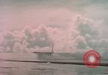 Standbild USA Flugzeuge Eniwetok Atoll Marshall Inseln, 1956, aus Sekunde 31 historischem Filmmaterial Videoclip 65675028981