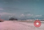 Standbild USA Flugzeuge Eniwetok Atoll Marshall Inseln, 1956, aus Sekunde 42 historischem Filmmaterial Videoclip 65675028981