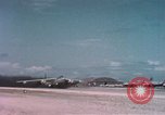 Standbild USA Flugzeuge Eniwetok Atoll Marshall Inseln, 1956, aus Sekunde 56 historischem Filmmaterial Videoclip 65675028981