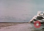 Standbild USA Flugzeuge Eniwetok Atoll Marshall Inseln, 1956, aus Sekunde 4 historischem Filmmaterial Videoclip 65675028982