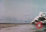 Standbild USA Flugzeuge Eniwetok Atoll Marshall Inseln, 1956, aus Sekunde 5 historischem Filmmaterial Videoclip 65675028982