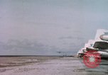 Standbild USA Flugzeuge Eniwetok Atoll Marshall Inseln, 1956, aus Sekunde 12 historischem Filmmaterial Videoclip 65675028982