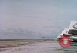 Standbild USA Flugzeuge Eniwetok Atoll Marshall Inseln, 1956, aus Sekunde 14 historischem Filmmaterial Videoclip 65675028982