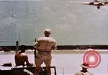 Standbild unbemannte -B17s Enewetak Atoll Marshall Inseln, 1948, aus Sekunde 15 historischem Filmmaterial Videoclip 65675028986