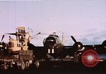 Standbild unbemannte -B17s Enewetak Atoll Marshall Inseln, 1948, aus Sekunde 24 historischem Filmmaterial Videoclip 65675028986