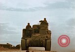 Standbild Konvoi des M3-Tanks Knochen Algerien, 1942, aus Sekunde 3 historischem Filmmaterial Videoclip 65675028996