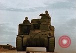 Standbild Konvoi des M3-Tanks Knochen Algerien, 1942, aus Sekunde 4 historischem Filmmaterial Videoclip 65675028996