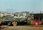 Standbild Konvoi des M3-Tanks Knochen Algerien, 1942, aus Sekunde 10 historischem Filmmaterial Videoclip 65675028996