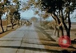Standbild Konvoi des M3-Tanks Knochen Algerien, 1942, aus Sekunde 46 historischem Filmmaterial Videoclip 65675028996