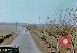 Standbild Konvoi des M3-Tanks Knochen Algerien, 1942, aus Sekunde 57 historischem Filmmaterial Videoclip 65675028996