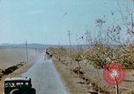 Standbild Konvoi des M3-Tanks Knochen Algerien, 1942, aus Sekunde 58 historischem Filmmaterial Videoclip 65675028996