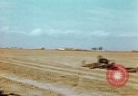 Standbild uns Fallschirm Truppen Tebourba Tunesien, 1942, aus Sekunde 49 historischem Filmmaterial Videoclip 65675028997