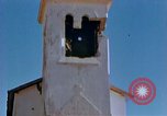 Standbild bombardiert Kirche Qued Zarga Tunesien, 1942, aus Sekunde 17 historischem Filmmaterial Videoclip 65675029001