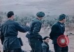 Image Troupes parachutistes italiens en Afrique du Nord, 1942, de la seconde 16 séquences d'archives historiques vidéo 65675029003