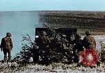 Image Tirs d'artillerie britanniques sur les Allemands Tebourba Tunisie, 1942, de la seconde 33 séquences d'archives historiques vidéo 65675029006