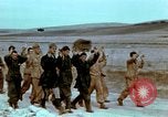 Immagine di Soldati tedeschi e italiani catturati Tunisia Africa del Nord, 1942, secondo 5 filmato di repertorio 65675029007