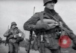 Immagine di 9 US Army Fanti Linnich Germania, 1944, secondo 18 filmato di repertorio 65675029022