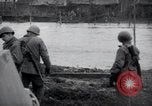 Image des ingénieurs de la US 9th Army Linnich Allemagne, 1944, de la seconde 23 séquences d'archives historiques vidéo 65675029023