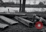Image des ingénieurs de la US 9th Army Linnich Allemagne, 1944, de la seconde 39 séquences d'archives historiques vidéo 65675029023