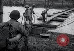 Image des ingénieurs de la US 9th Army Linnich Allemagne, 1944, de la seconde 55 séquences d'archives historiques vidéo 65675029023