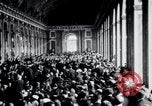 Standbild Paris Peace Conference Versailles Frankreich, 1919, aus Sekunde 11 historischem Filmmaterial Videoclip 65675029029