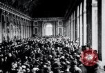 Standbild Paris Peace Conference Versailles Frankreich, 1919, aus Sekunde 13 historischem Filmmaterial Videoclip 65675029029