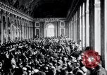 Standbild Paris Peace Conference Versailles Frankreich, 1919, aus Sekunde 22 historischem Filmmaterial Videoclip 65675029029