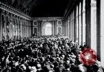 Standbild Paris Peace Conference Versailles Frankreich, 1919, aus Sekunde 38 historischem Filmmaterial Videoclip 65675029029