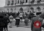 Immagine di Grande folla Versailles FRANCIA, 1919, secondo 19 filmato di repertorio 65675029030