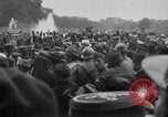 Immagine di Dignitari lasciare Versailles FRANCIA, 1919, secondo 4 filmato di repertorio 65675029032