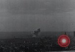 Image V-1 bombe volante London England Royaume-Uni, 1945, de la seconde 57 séquences d'archives historiques vidéo 65675029033