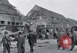 Standbild Leichen von Gefangenen Nordhausen Deutschland, 1945, aus Sekunde 5 historischem Filmmaterial Videoclip 65675029042