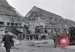 Standbild Leichen von Gefangenen Nordhausen Deutschland, 1945, aus Sekunde 9 historischem Filmmaterial Videoclip 65675029042